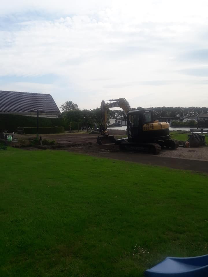 Tuinaanleg met de kraan